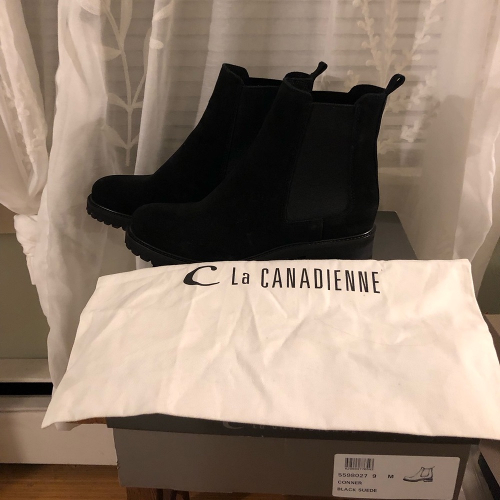 NIB La Canadienne Connor Boots Size 9